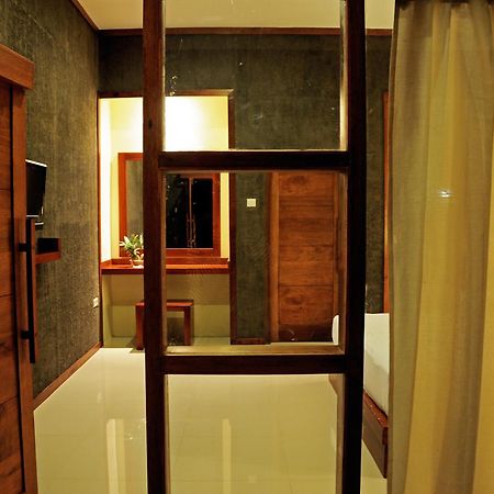 Good Heart Hotel Джили Трауанган Екстериор снимка