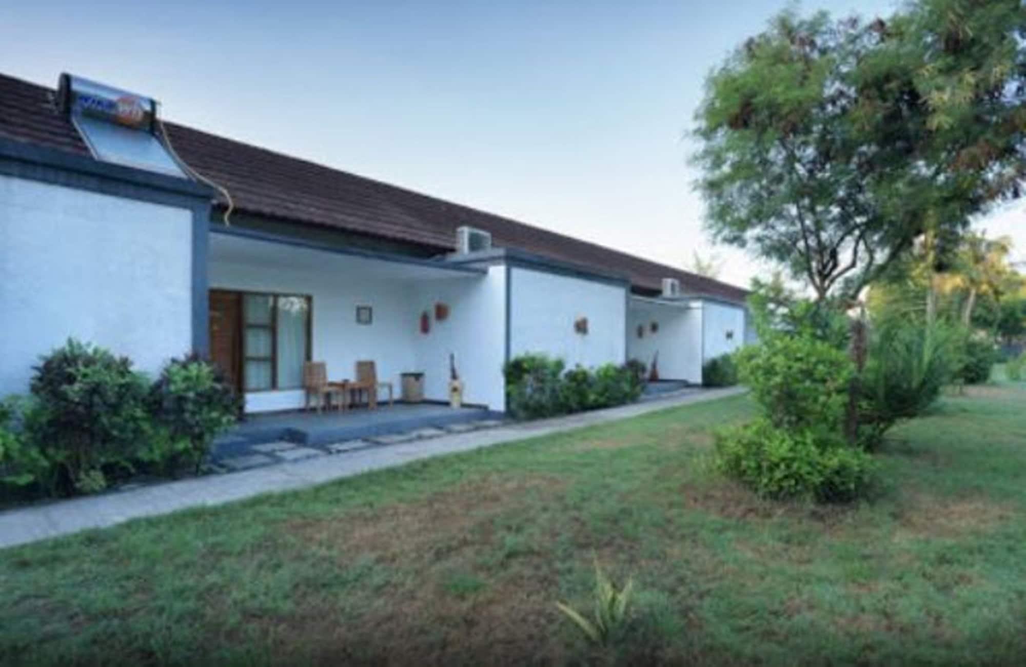 Good Heart Hotel Джили Трауанган Екстериор снимка